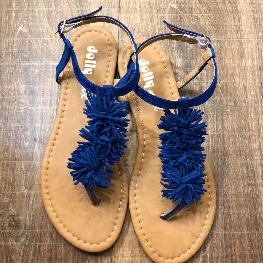 Fun blue flip flops!
